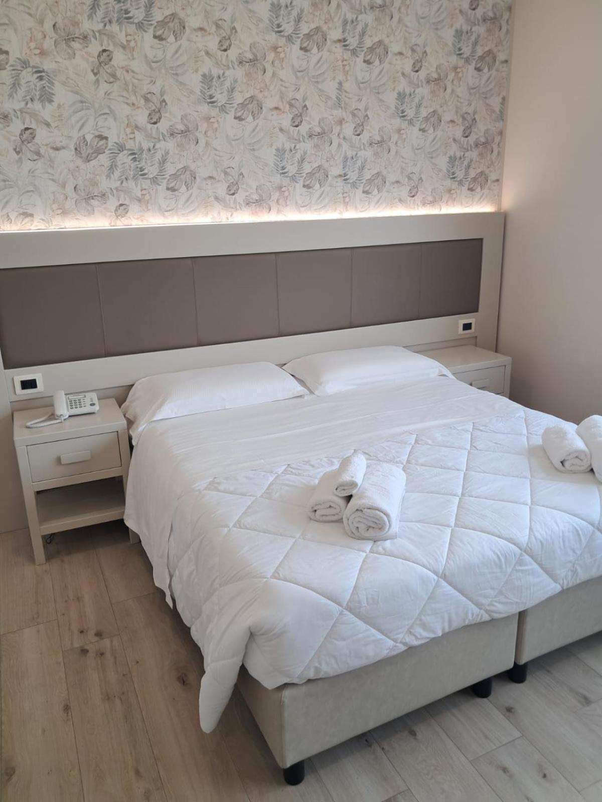 Hotel Palace Gioia Tauro Zewnętrze zdjęcie