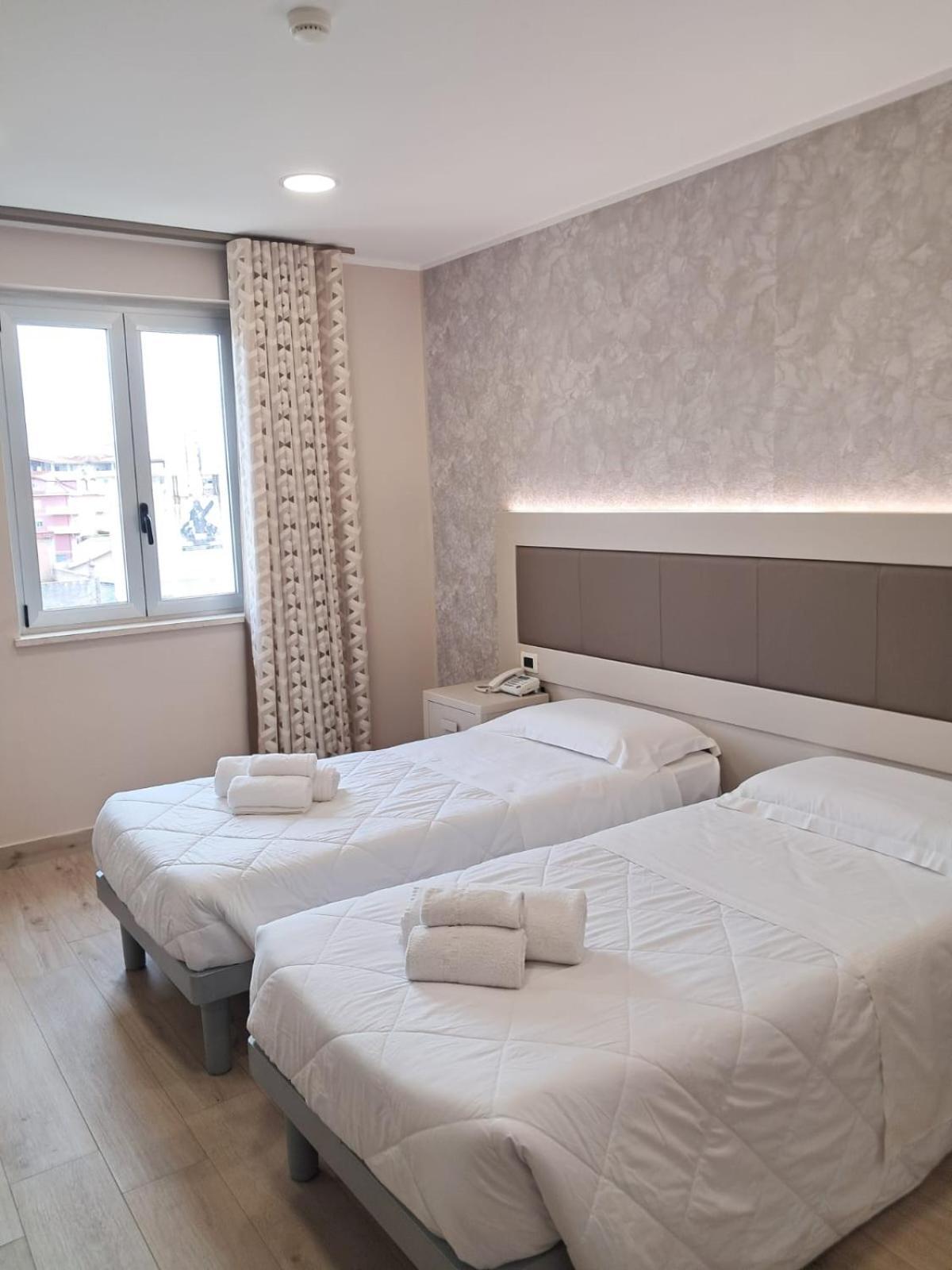 Hotel Palace Gioia Tauro Zewnętrze zdjęcie