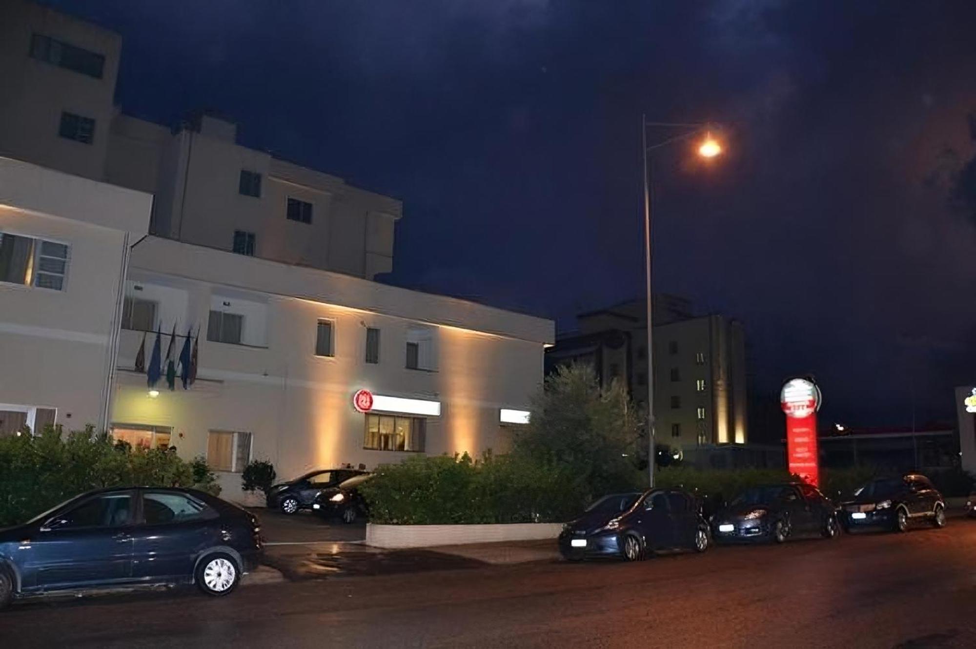 Hotel Palace Gioia Tauro Zewnętrze zdjęcie