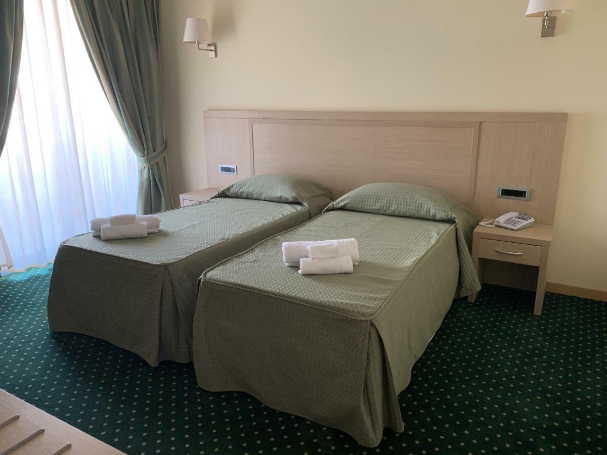 Hotel Palace Gioia Tauro Zewnętrze zdjęcie