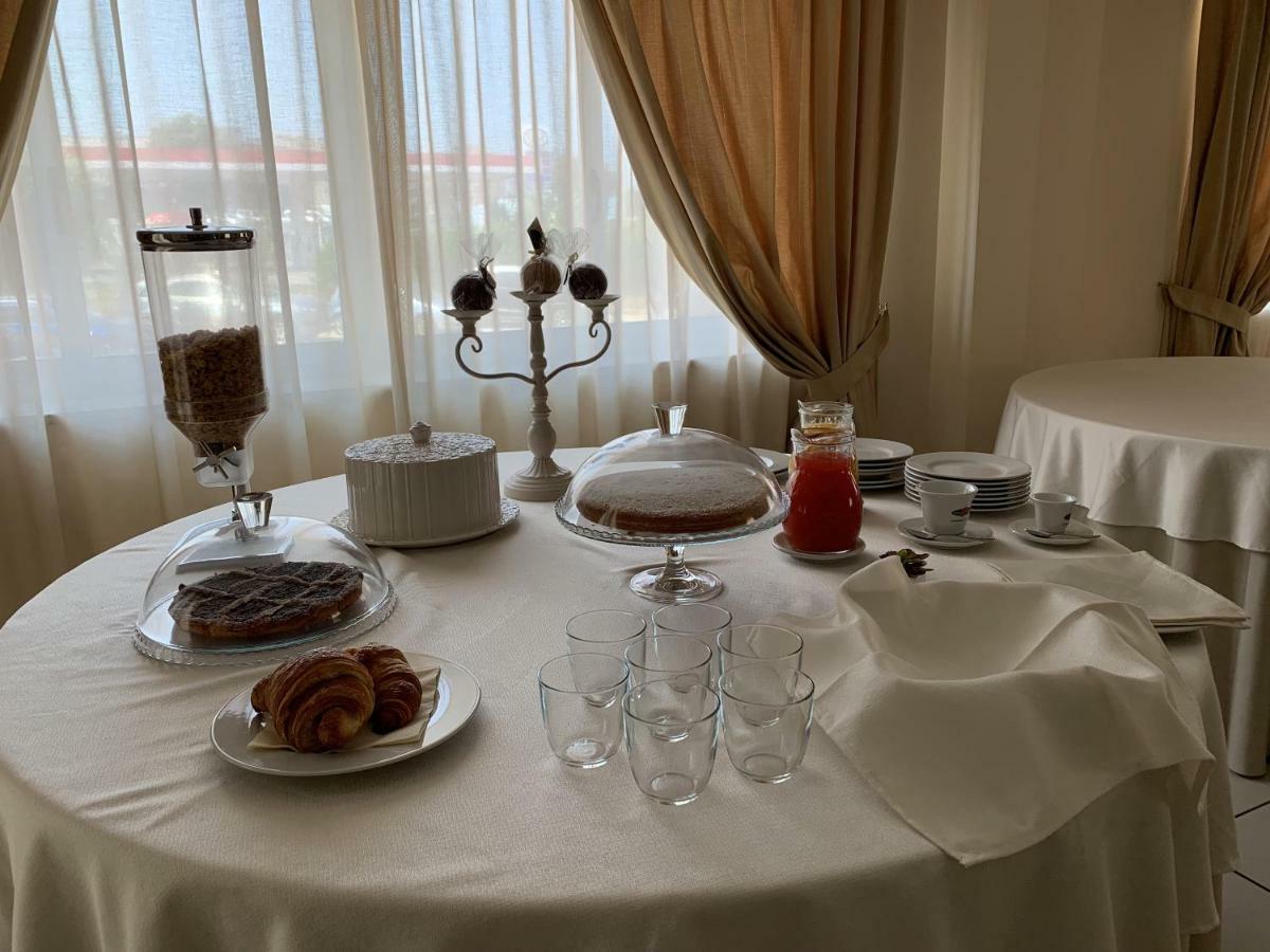 Hotel Palace Gioia Tauro Zewnętrze zdjęcie